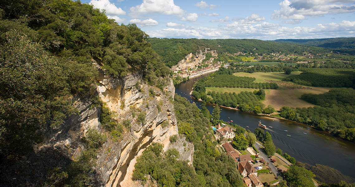 crossbill-guides-dordogne-landscape-frank-jouandoudet-river